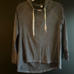 Old Navy Active Lightweight Slouchy Hi-Low Hoodie